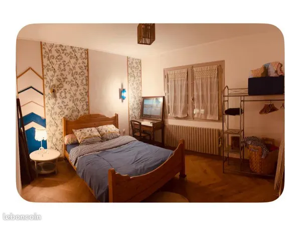 Chambre à louer dans un pavillon