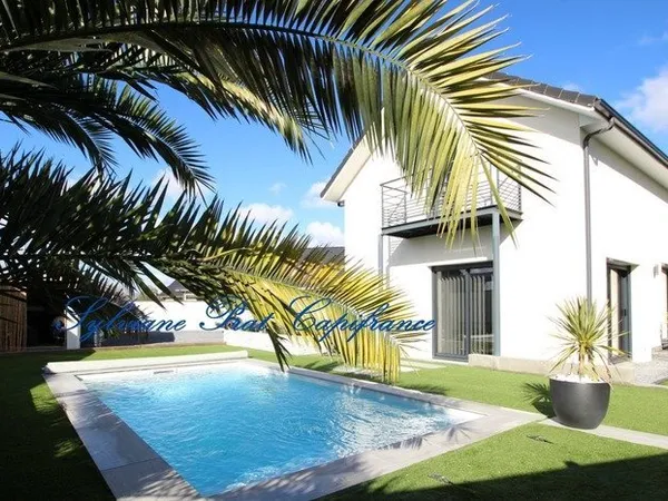 Maison 5 pièces de 138 m² LOURENTIES 64