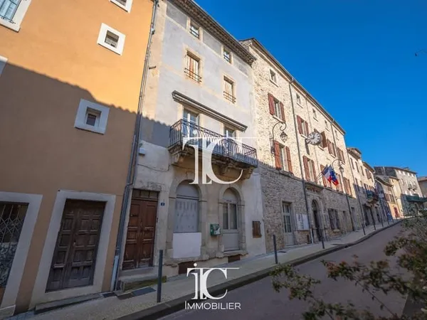 Bien immobilier de rendement Vente Les Vans 10p 163m² 147500€