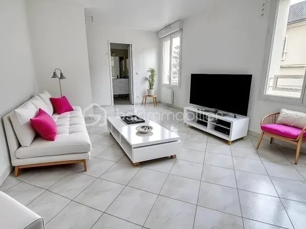 Appartement rénové à 5 min de la gare du Plessis-Belleville