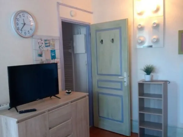 Studio meublé Avenue Bouloumié