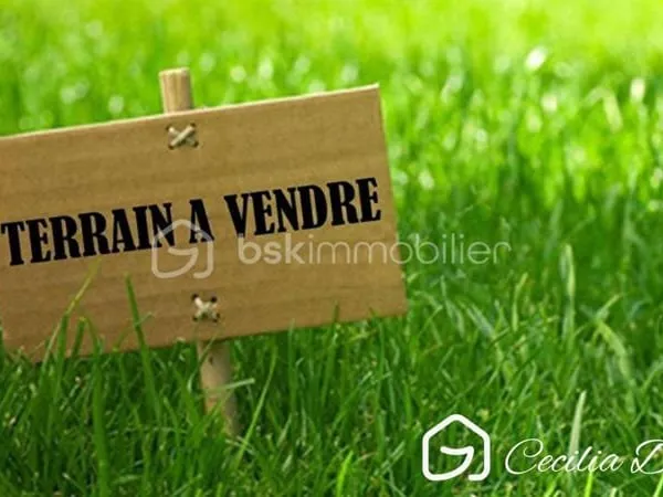 *** Nouveauté en exclusivité : Terrain de 455m² pour faire construire la maison de vos rêves ***