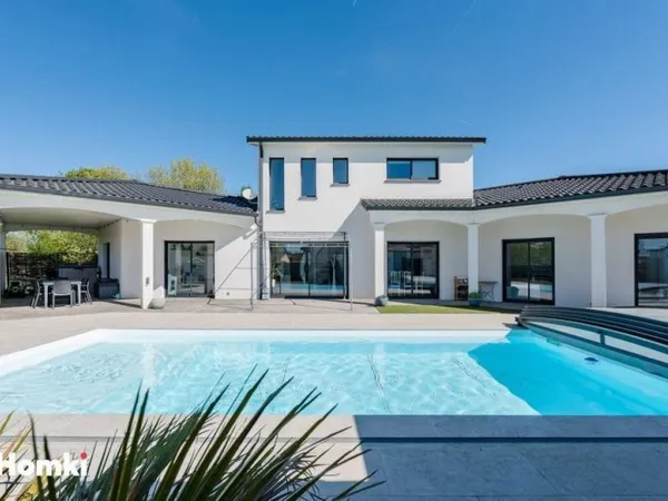 Maison/Villa T7 de 206 m2 à Lamasquère 31600