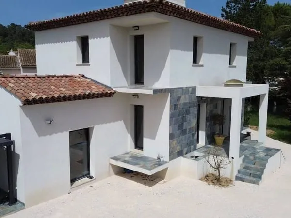 Villa 4 pièces 148 m²