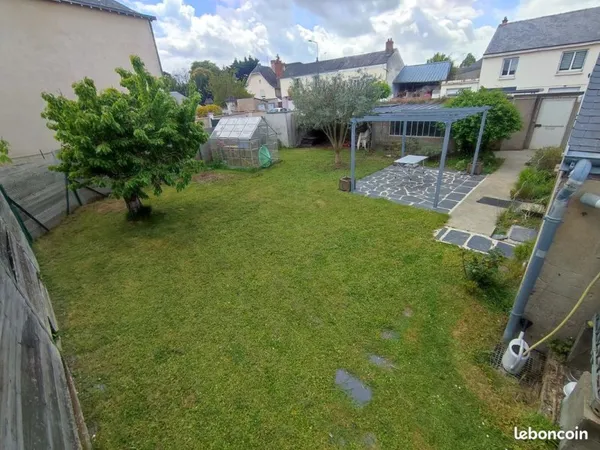 Angers, avenue René-Gasnier, maison 133 m2, jardin, 5 chambres
