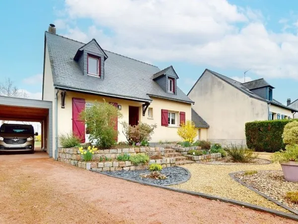 Les Ponts De Cé - Maison 6 Pièces 135 M2 - Terrain 969 M2