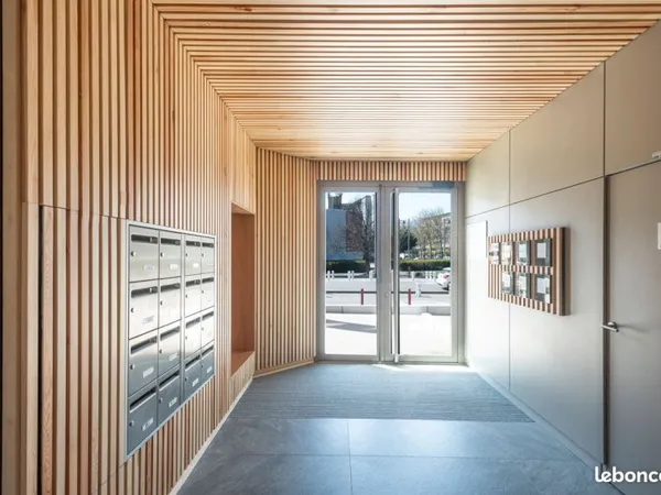 A VENDRE BUREAUX 74 m2 IDEAL PROFESSIONS MEDICALES