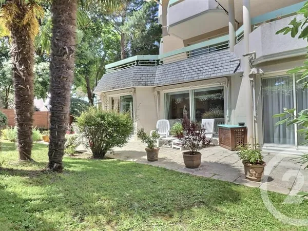Appartement 3 pièces 115 m²