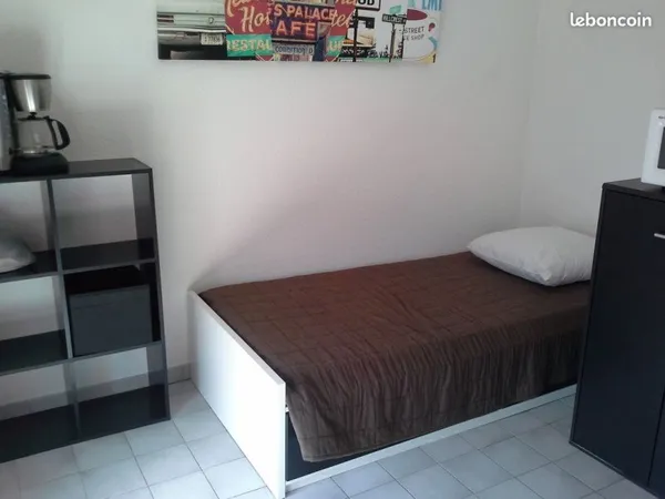 Studio avenue Jean PERROT