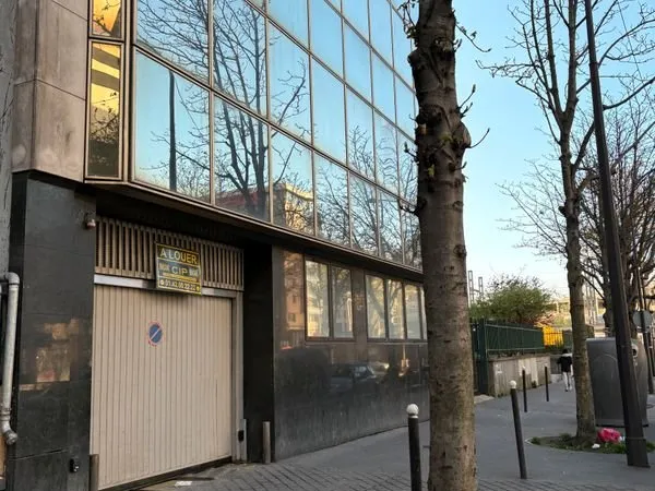 Box/ garage