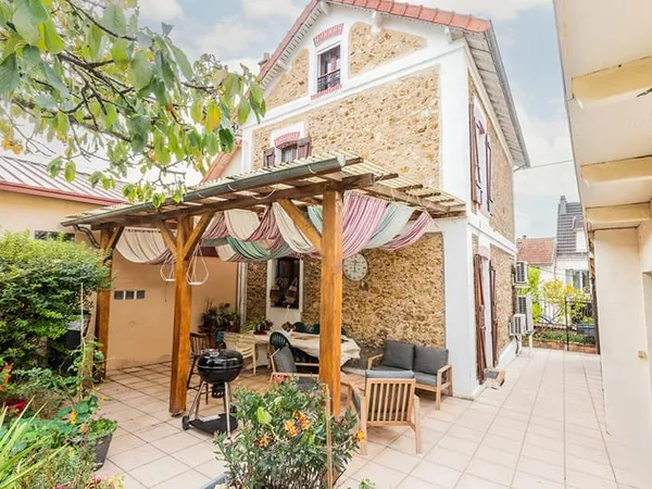 Meulière de 5 pièces et 85 m²
