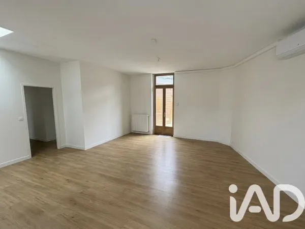 Appartement 2 pièces 81 m²