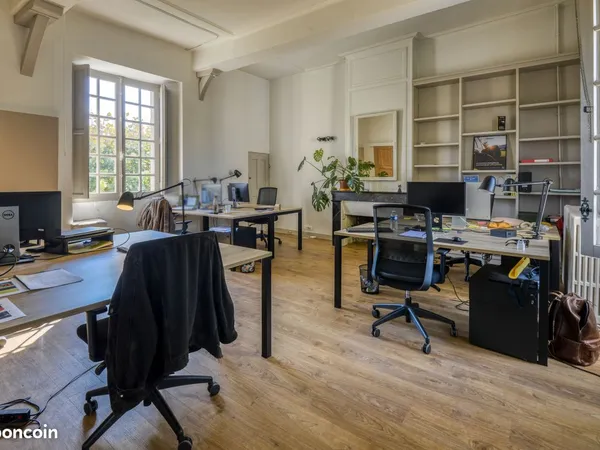 Bureau indépendant - Château Coworking- Nantes Est - Route de Ste Luce