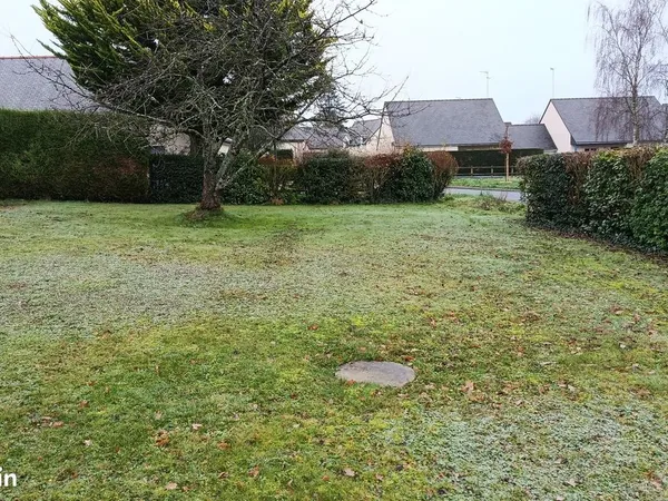 Terrain 329 m² Châteaugiron