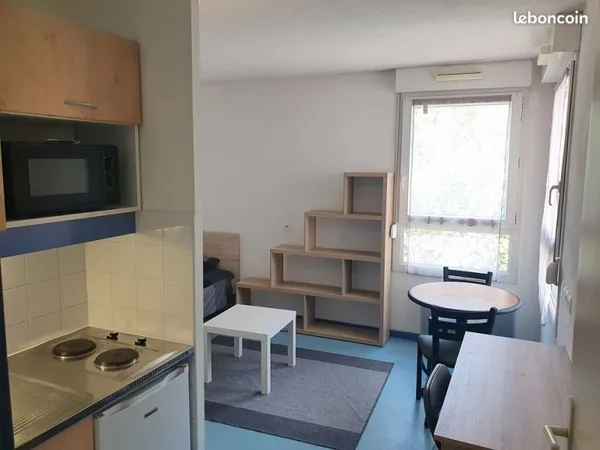 Studio 21m2 Lyon 8e