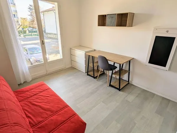 Studio 1 pièce 15 m²