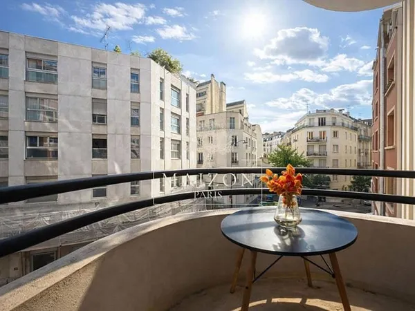 Appartement 1 pièce 27 m²