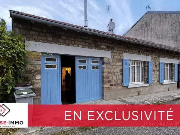 Une charmante maison avec un grand jardin et une vue magnifique M9954-109149