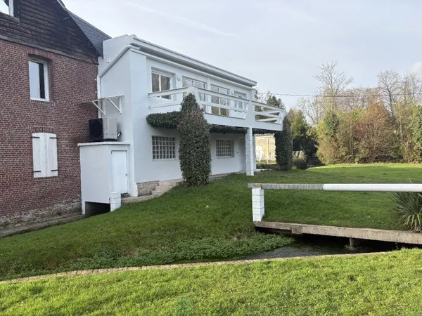 Maison 8 pièces 262 m²