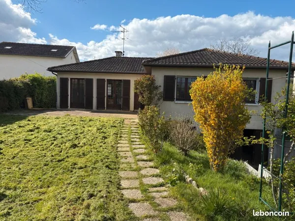 Maison - 4 chambres - 116 m² - Terrain 613 m² - Campus / CHU