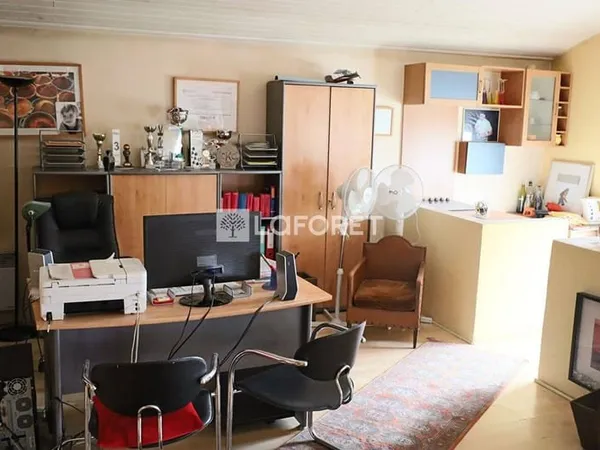 Local commercial 61 m²