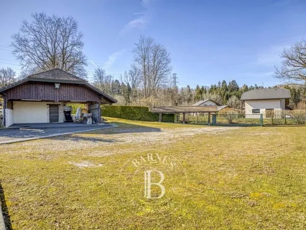 Terrain constructible 1000 m²