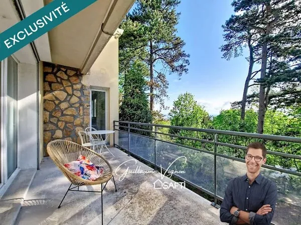 Maison 7 pièces 210 m²