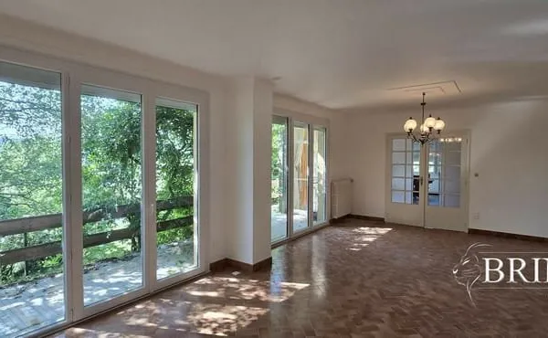 Maison 160 m² - 7 pièces - terrain 7000 m²