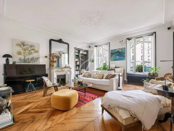 Boutique 124 m²