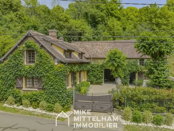Maison 6 pièces 158 m²