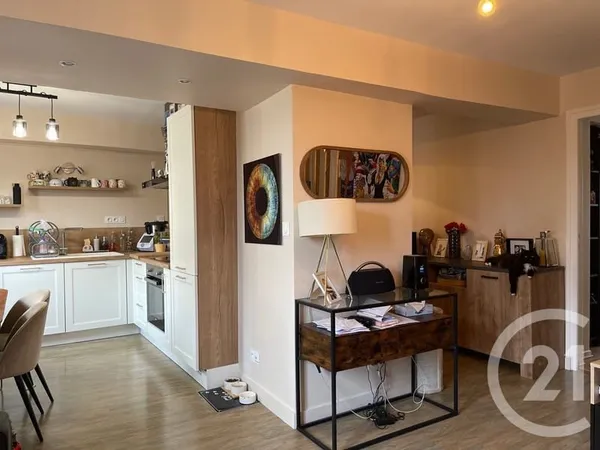 Appartement 4 pièces 65 m²