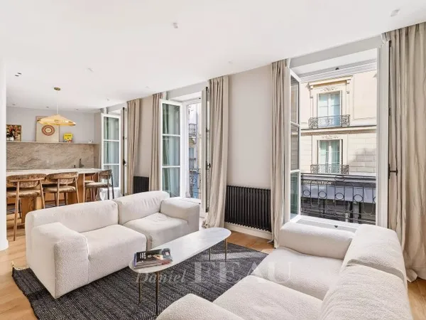 PARIS 6 - RUE MAZARINE