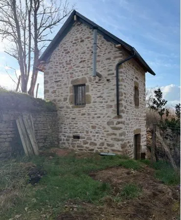 Bâtiment pierre bourgogne