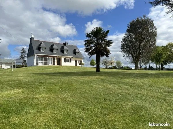 Maison 7 pièces 140 m²