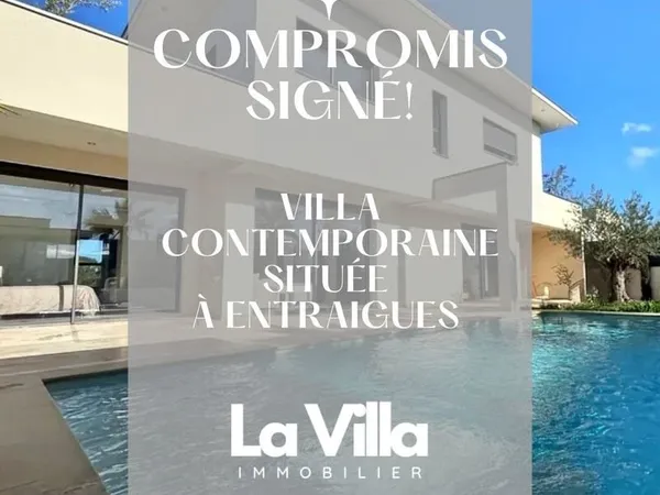 Maison Entraigues Sur La Sorgue 9 pièce(s) 200 m2