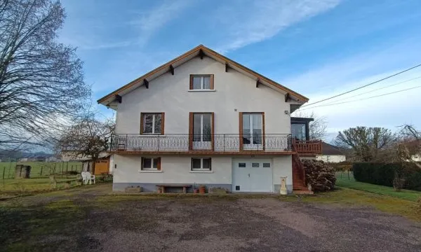 Maison familiale -5 pièces - Fougerolles