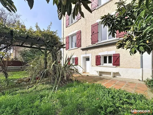 Maison 6 pièces 200 m²