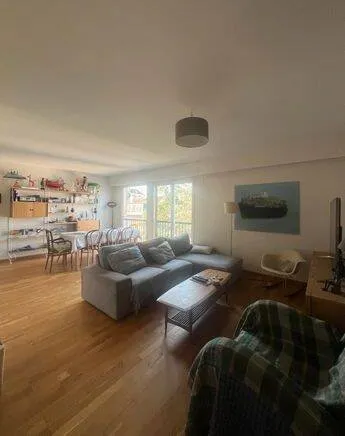 Appartement 5 pièces 147 m²
