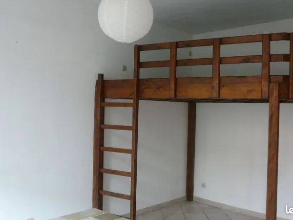 Studio quartier aigle st Bruno