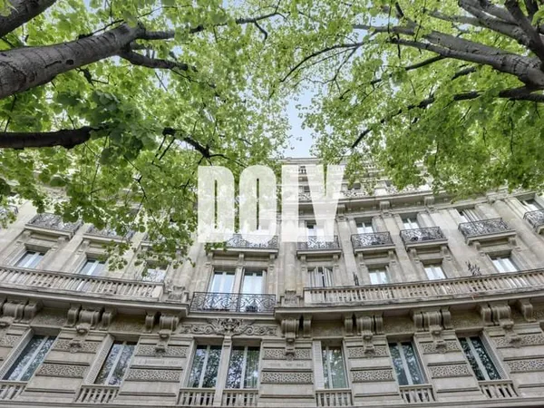 DOLY - Appartement 2 pièces - 31m2 - PLACE DES TERNES - 75017