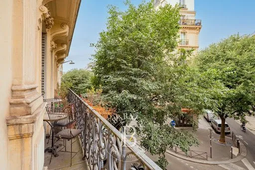 Appartement 5 pièces 117 m²