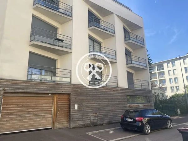 APPARTEMENT T1 TROYES
