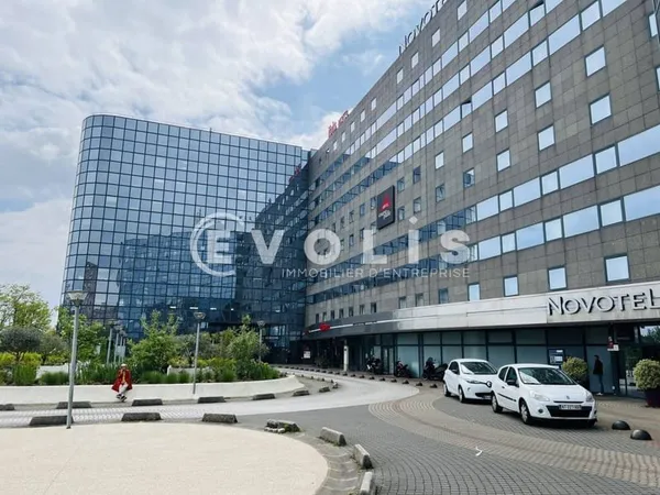 Bureaux 2874 m²