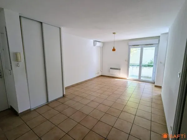 Appartement T2 avec parking privatif