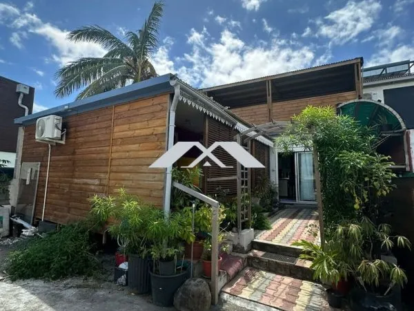 Charmante Maison - 92 m² Saint Pierre