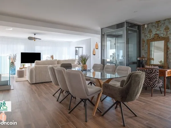 Propriété 4 pièces 149 m²