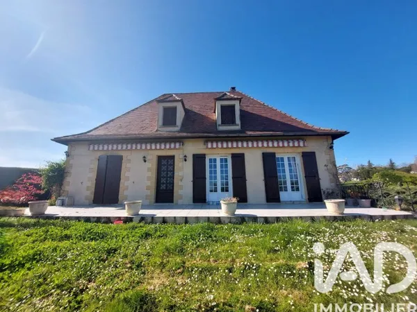 Maison 5 pièces 140 m²