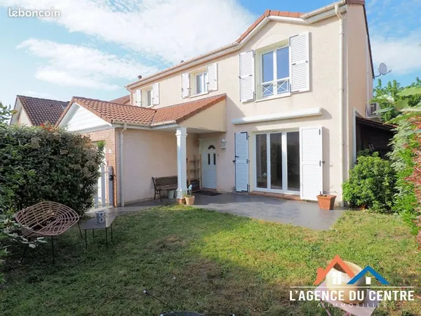 Maison 7 pièces 140 m²