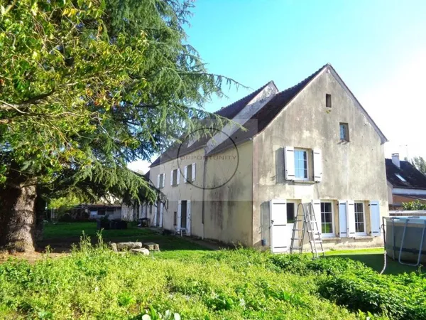 Maison 10 pièces 308 m²