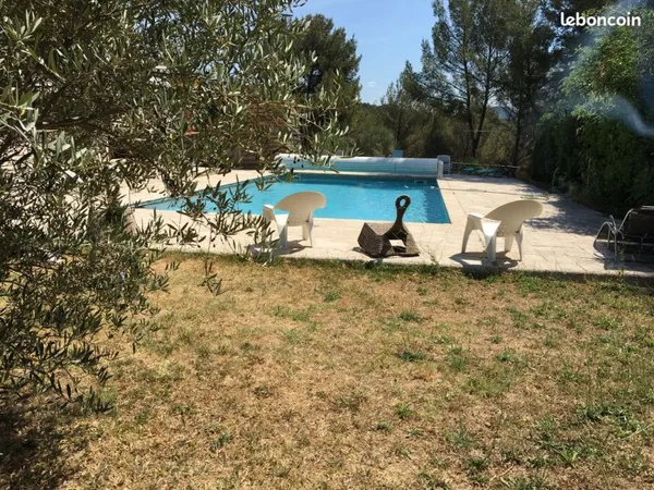 Beau t3 haut de maison les 3 lucs